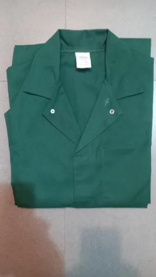 Mono de trabajo verde talla M