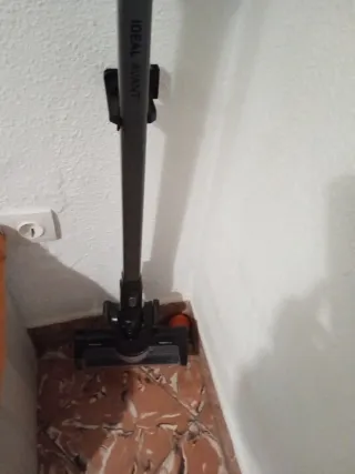 Aspiradora Escoba Taurus Ideal no va la batería