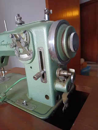 Máquina de coser Refrey Transforma 427 Vintage