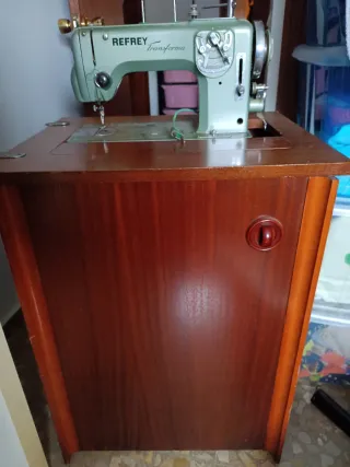 Máquina de coser Refrey Transforma 427 Vintage