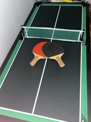 Futbolín con varios juegos incluidos
