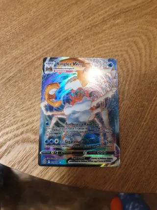 Carta Pokémon Kingler VMAX