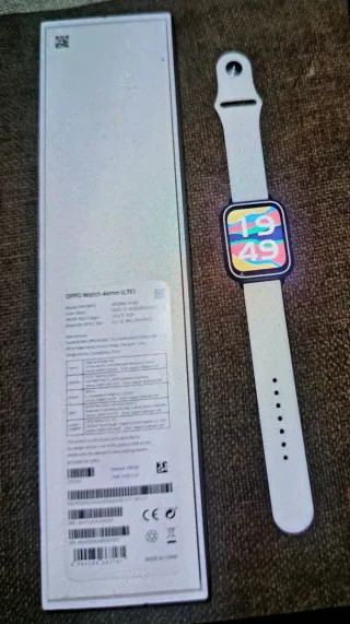 Oppo Watch Smartwatch Blanco y Multicolor