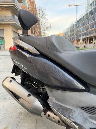 Kymco Superdink 300i Maxi Scooter