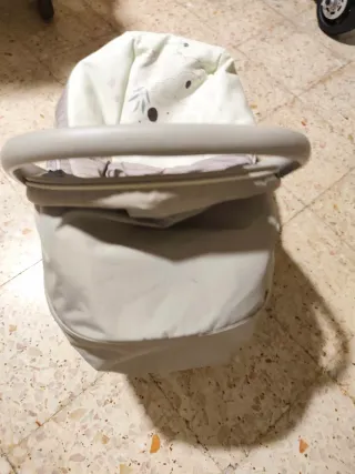 Carro, silla y maxicosi de bebé