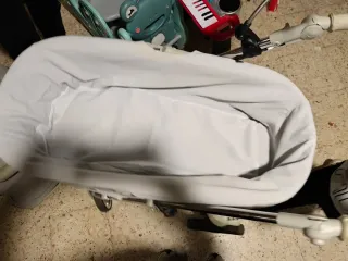 Carro, silla y maxicosi de bebé