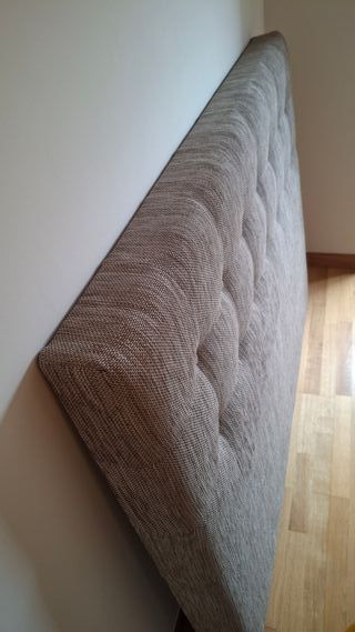 Cabecero 160cm acolchado beige/gris sin estrenar