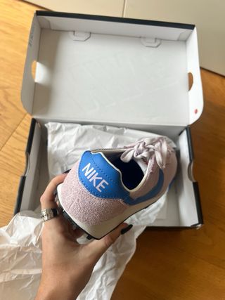 Nike Cortez Talla 38 Azul y lila