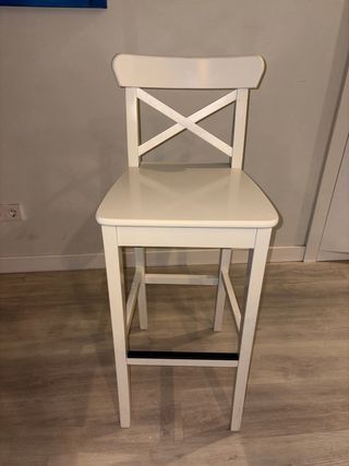 Taburetes Ikea INGOLF - pack de 4