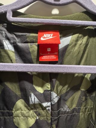 Bomber Larga Nike Verde Oliva