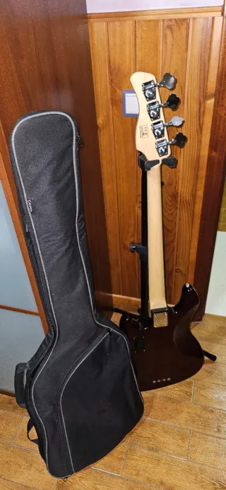 Bajo Marcus Miller Sire V7 2nd Gen