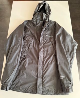Chaqueta impermeable Columbia SIN ESTRENAR