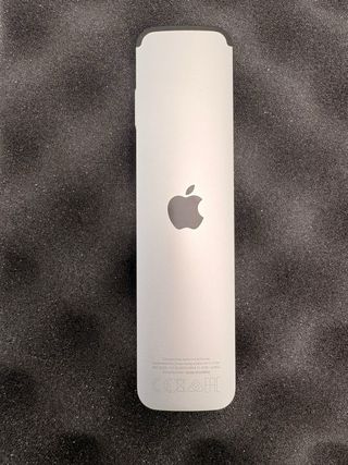 Mando Apple TV Siri Remote. Nuevo, sin usar.