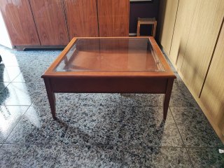 Mesa centro madera maciza cristal