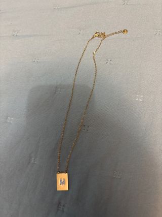 Colgante inicial M con circonitas