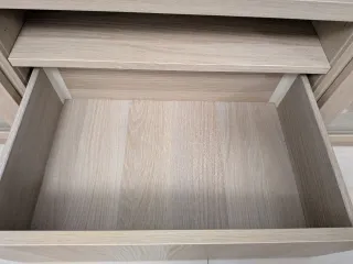 Mueble TV IKEA madera y cristal