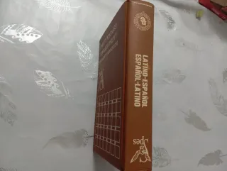 diccionario latino español y español latino vox