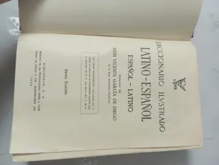 diccionario latino español y español latino vox