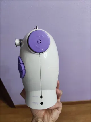 Mini Máquina de Coser Eléctrica