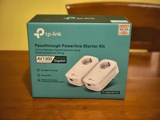 TP-Link AV1300 Passthrough Powerline Starter Kit