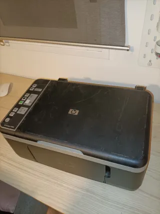 Impresora multifunción HP deskjet F4180