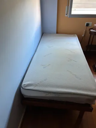 Cama articulada con colchón