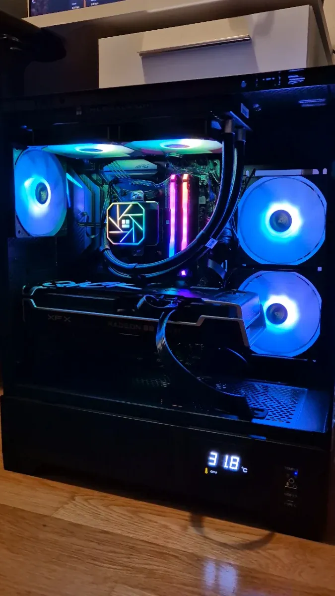 PC Gaming Ryzen 7 5800X + RX 6750 XT + 32gb RAM afbeelding 2