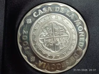 Lote monedas Segovia 500, 2000, 10 Pesetas