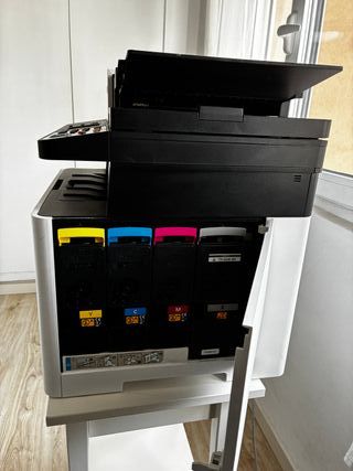 Kyocera ECOSYS M5526cdn Multifunción Color
