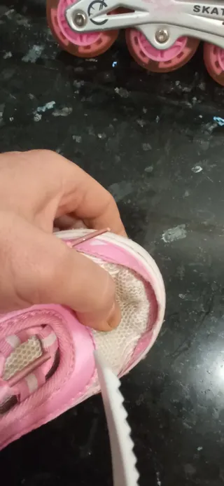 Patines en línea Talla 35-38 + Casco