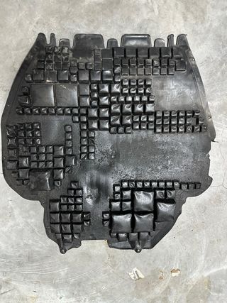 Cubrecárter Audi A3 8L