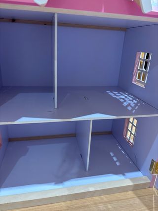 Casa de muñecas rosa