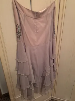 Corsé rosa bordado con cordones