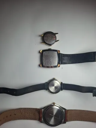 Lotto 4 Orologi Vintage - 2 Funzionanti 2 da test