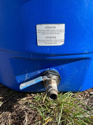 Depósito de agua de 1000 litros