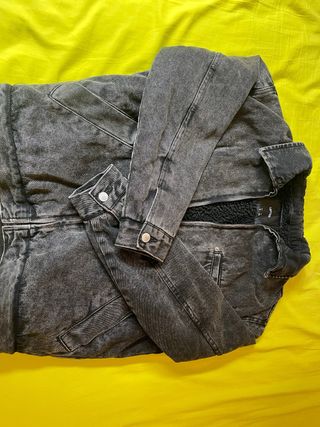 Chaqueta vaquera negra Lefties forrada