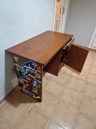 Mesa escritorio abatible