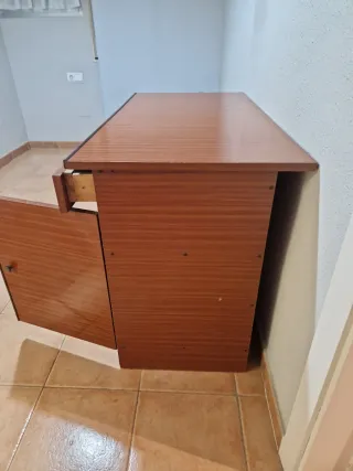 Mesa escritorio abatible