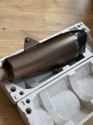 Escape Akrapovic BMW R 1250 RT