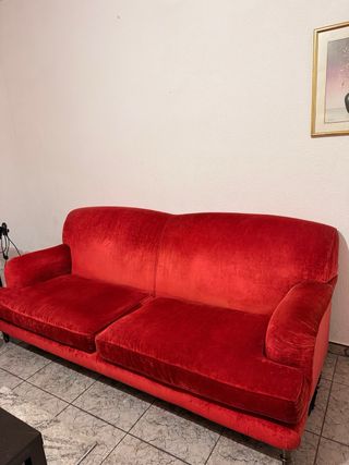 2 Sofás de 2 plazas rojos de terciopelo