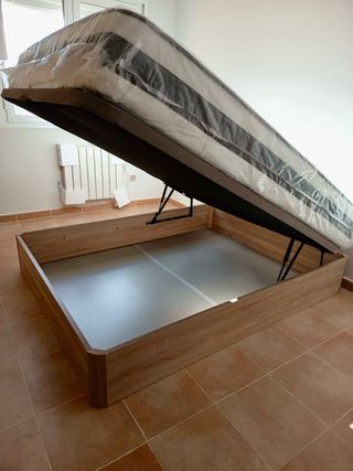 Canapé abatible 135cm madera y tela