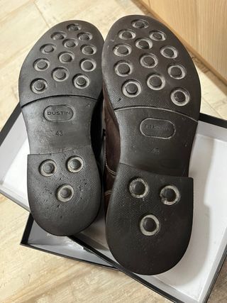 Zapatos de cordones marrones