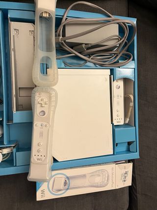 Nintendo Wii + Mario Kart
