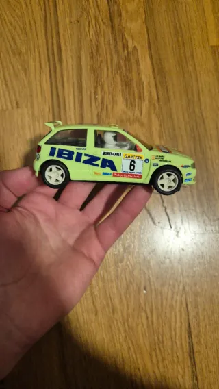 Scalextric Seat Ibiza Repsol