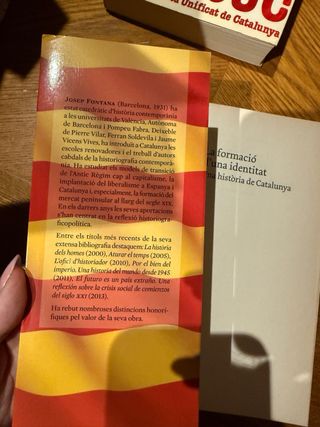 La formació d'una identitat. Una història de Ca...