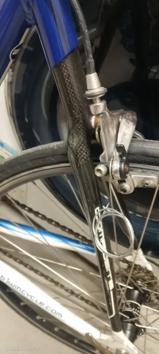 Bicicleta de carretera de carbono