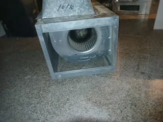 Extractor de aire industrial