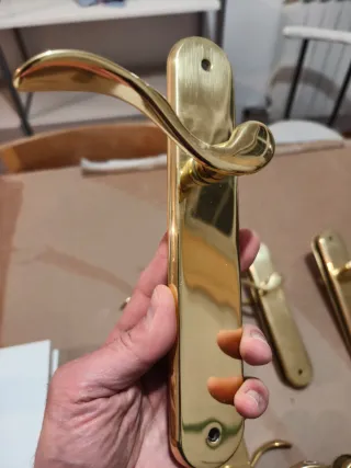 MANILLAS PUERTA INTERIOR DORADAS