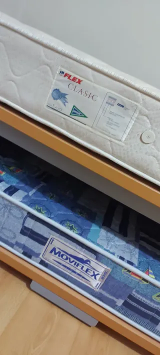 Vendo cama nido de 90 cm,y dos colchones