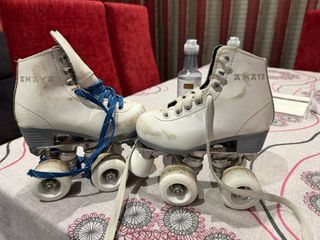 Patines 4 ruedas Talla 28 EUR